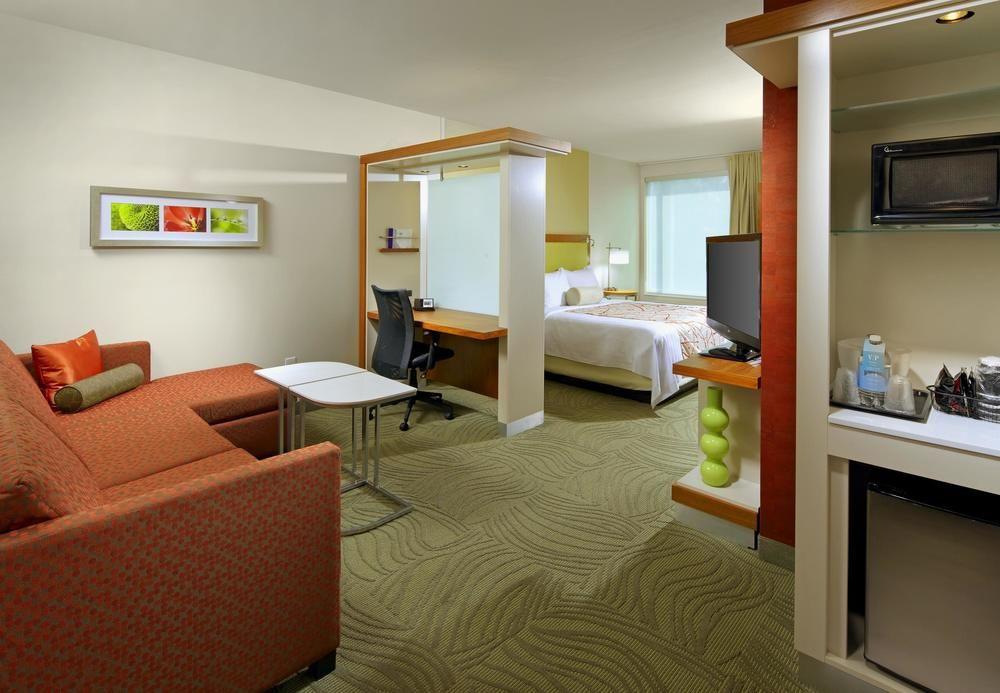 Springhill Suites By Marriott Columbus Osu Bagian luar foto